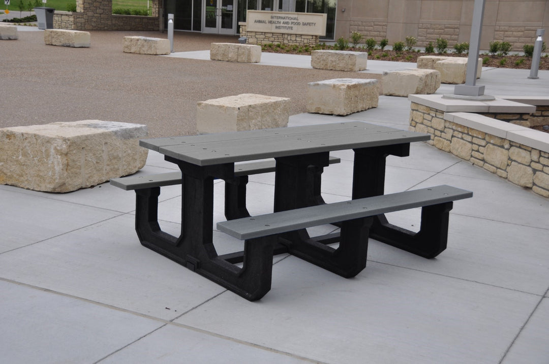 Park Place Recycled Picnic Table